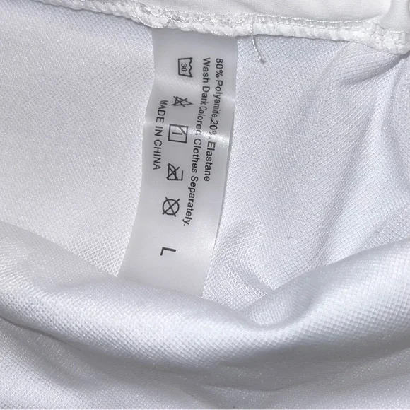 ⭐️Haute & Rebellious White Strapless Bandeau Bikini with Gold Accent Size L - Picture 14 of 14